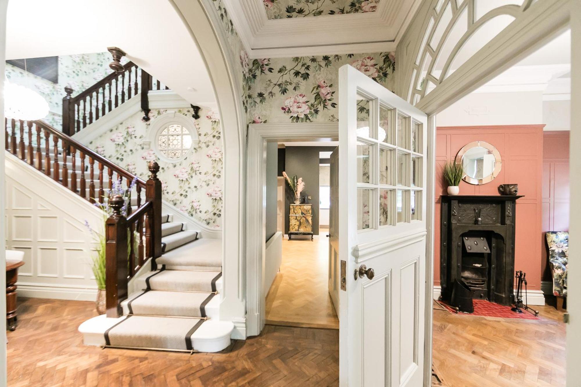 Hillthorpe Manor By Maison Parfaite - Large Country House With Hot Tub ポンテフラクト エクステリア 写真