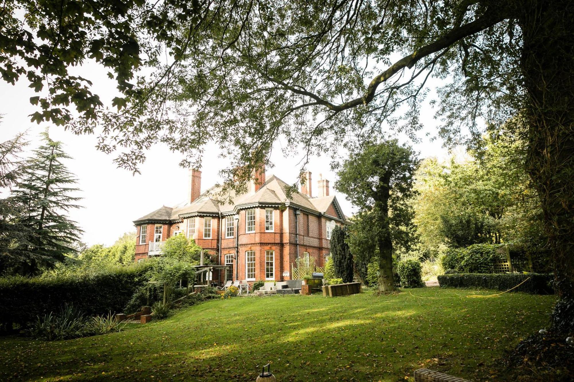 Hillthorpe Manor By Maison Parfaite - Large Country House With Hot Tub ポンテフラクト エクステリア 写真